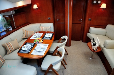 Beaneteau_Sea_Star_Saltwater_Yachts_Greece