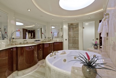 O'Rion Super Yacht for charter in Greece and Mediterranean. Morot Yacht charter in Greece. Saltwater Yachts