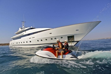 O'Rion Super Yacht for charter in Greece and Mediterranean. Morot Yacht charter in Greece. Saltwater Yachts